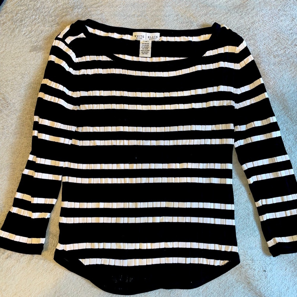 White House black market Womens long sleeve. Size M